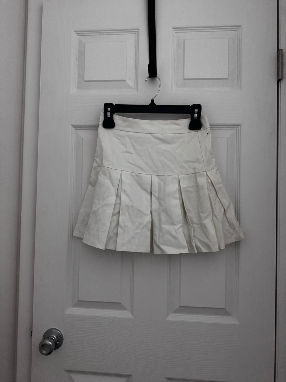 Tilly's White Pleated Skater Skirt